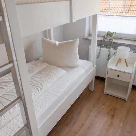 Von Frieling - Ii Apartment